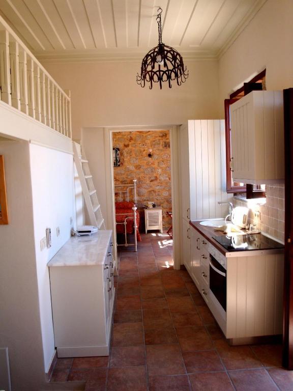 Bright Sun Villas Chalki Town Room photo