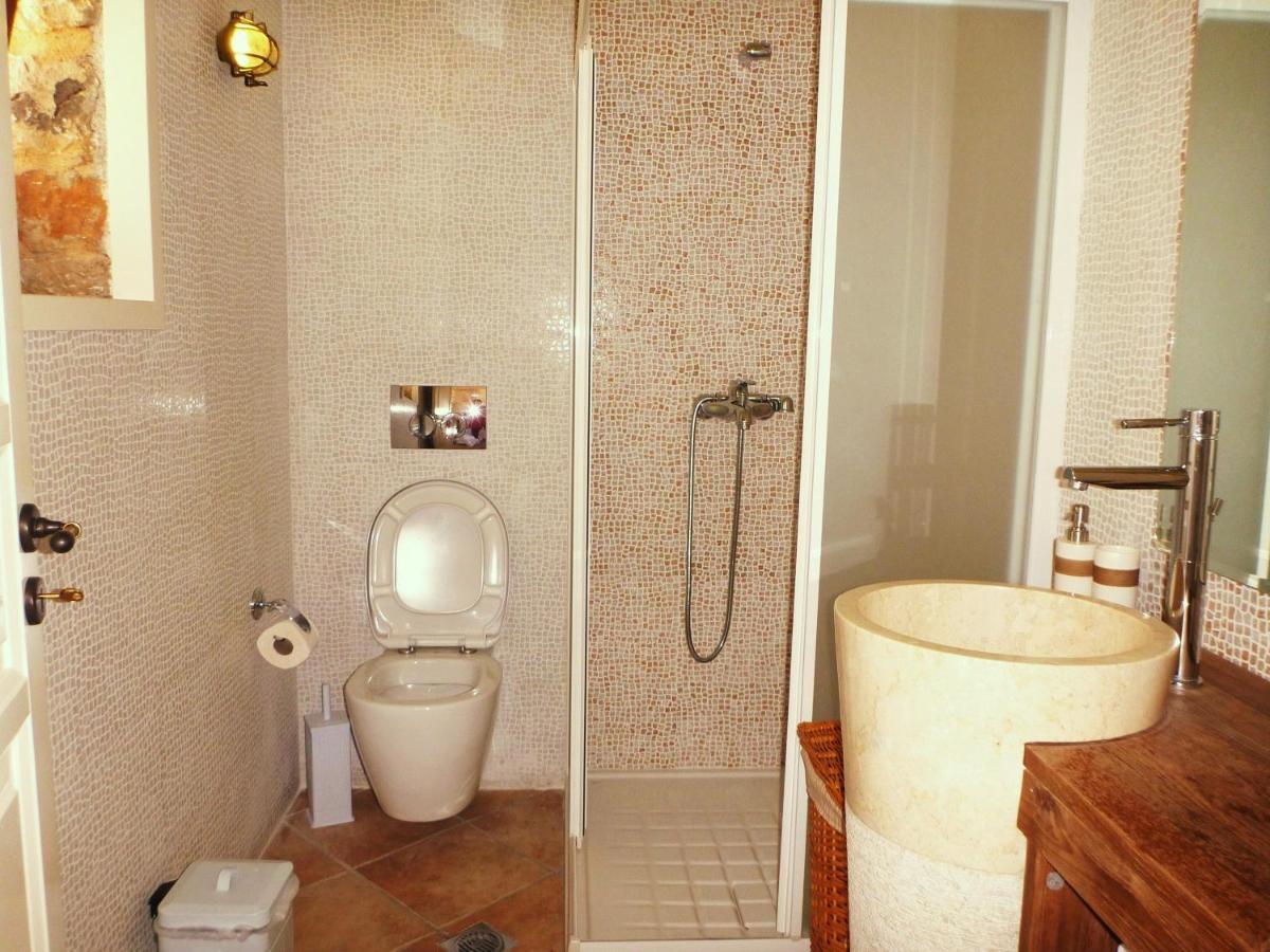 Bright Sun Villas Chalki Town Room photo